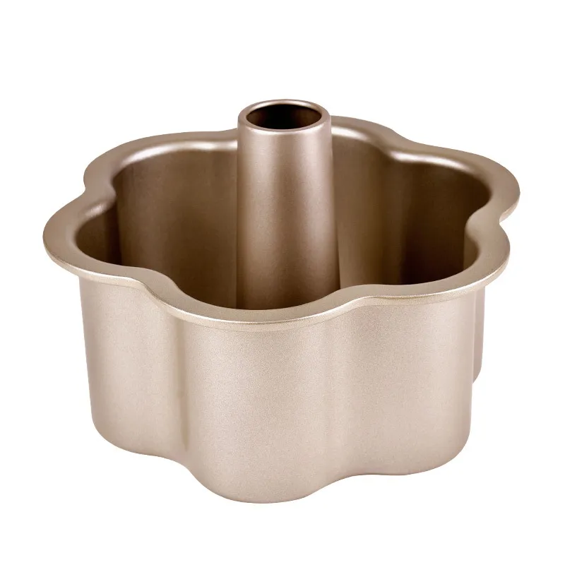 angel food cake pan with removable bottom